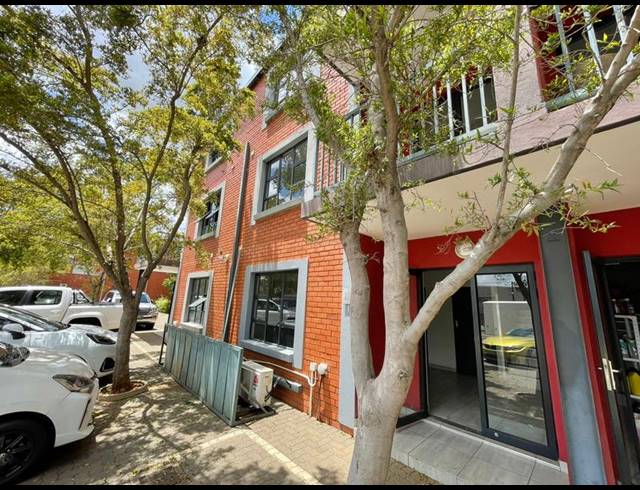 INDUSTRIAL PROPERTY TO RENT IN HENNOPSPARK